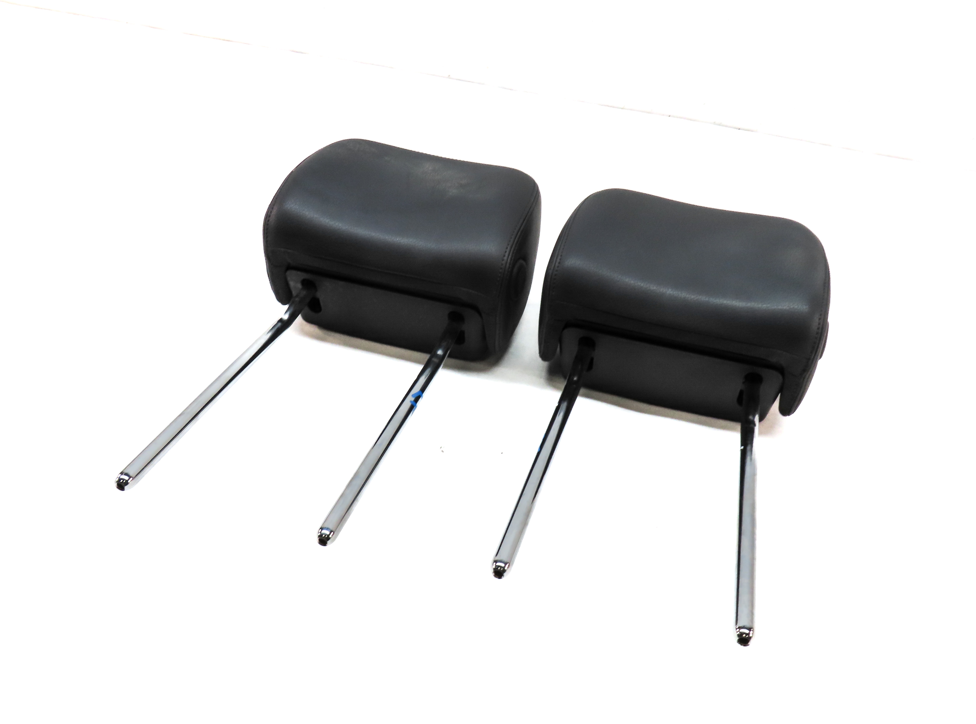 2015-2020 AUDI A3 S3 (8V) FRONT LEFT & RIGHT SEAT HEADREST SET-2 (BLACK) — exact item pictured